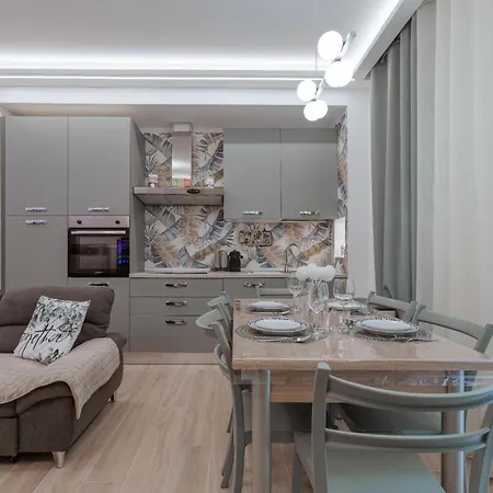 דירה Kloi's House *